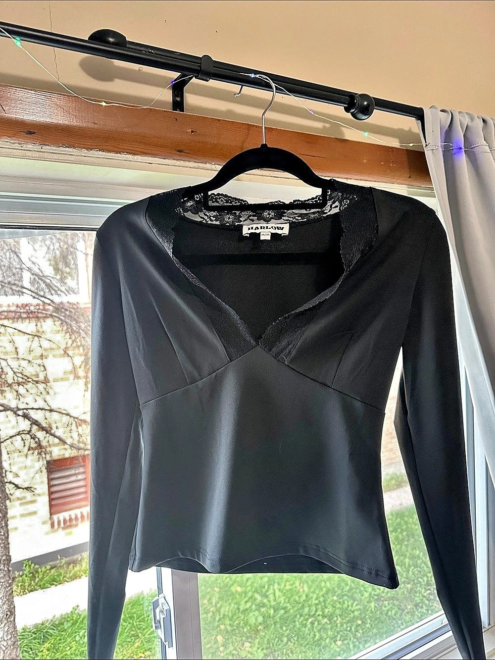 Harlow Black Long Sleeve Blouse Size Medium Like New